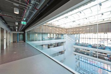 辦公室玻璃隔斷安裝不到頂咋辦-辦公室玻璃隔斷安裝公司-辦公室玻璃隔斷如何安裝