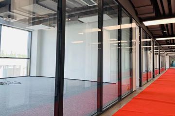 防火玻璃隔斷墻-防火玻璃隔斷怎樣安裝才符合防火標準