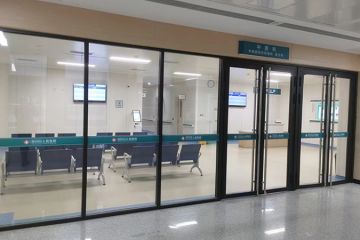 全鋼防火玻璃隔斷安裝規(guī)范及注意事項